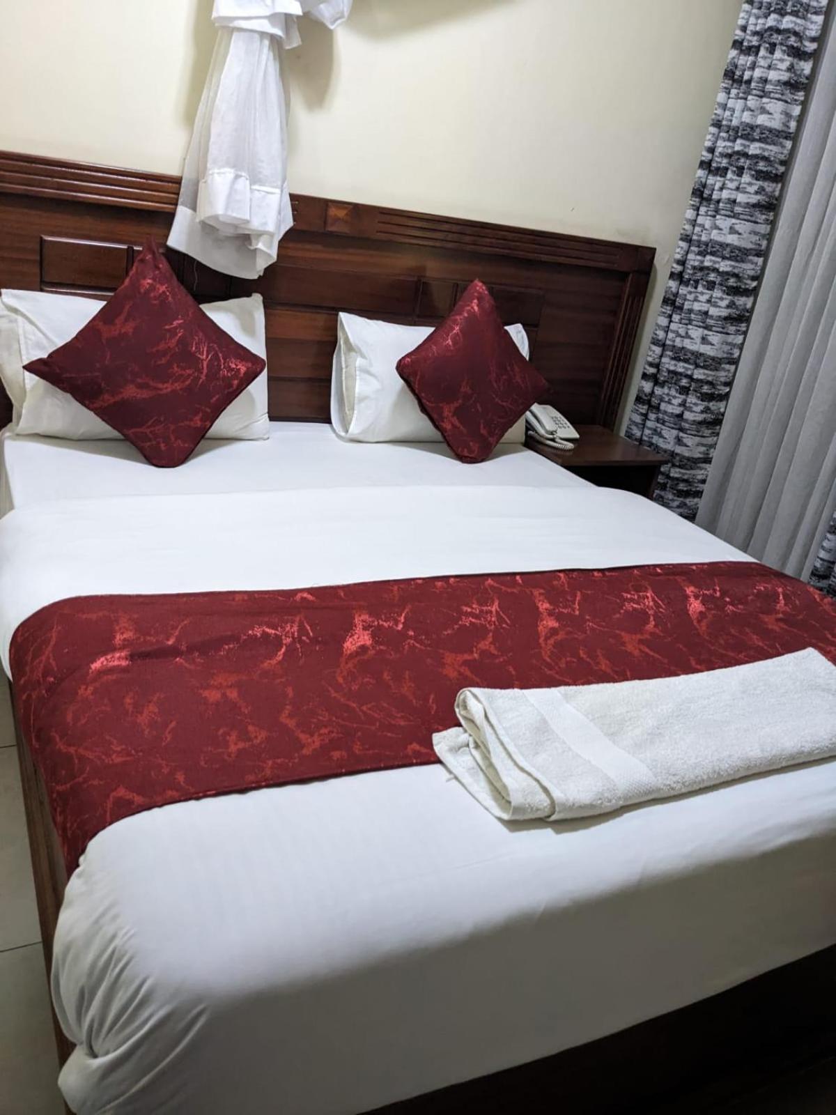 Epitome Times Hotel 奈洛比 外观 照片