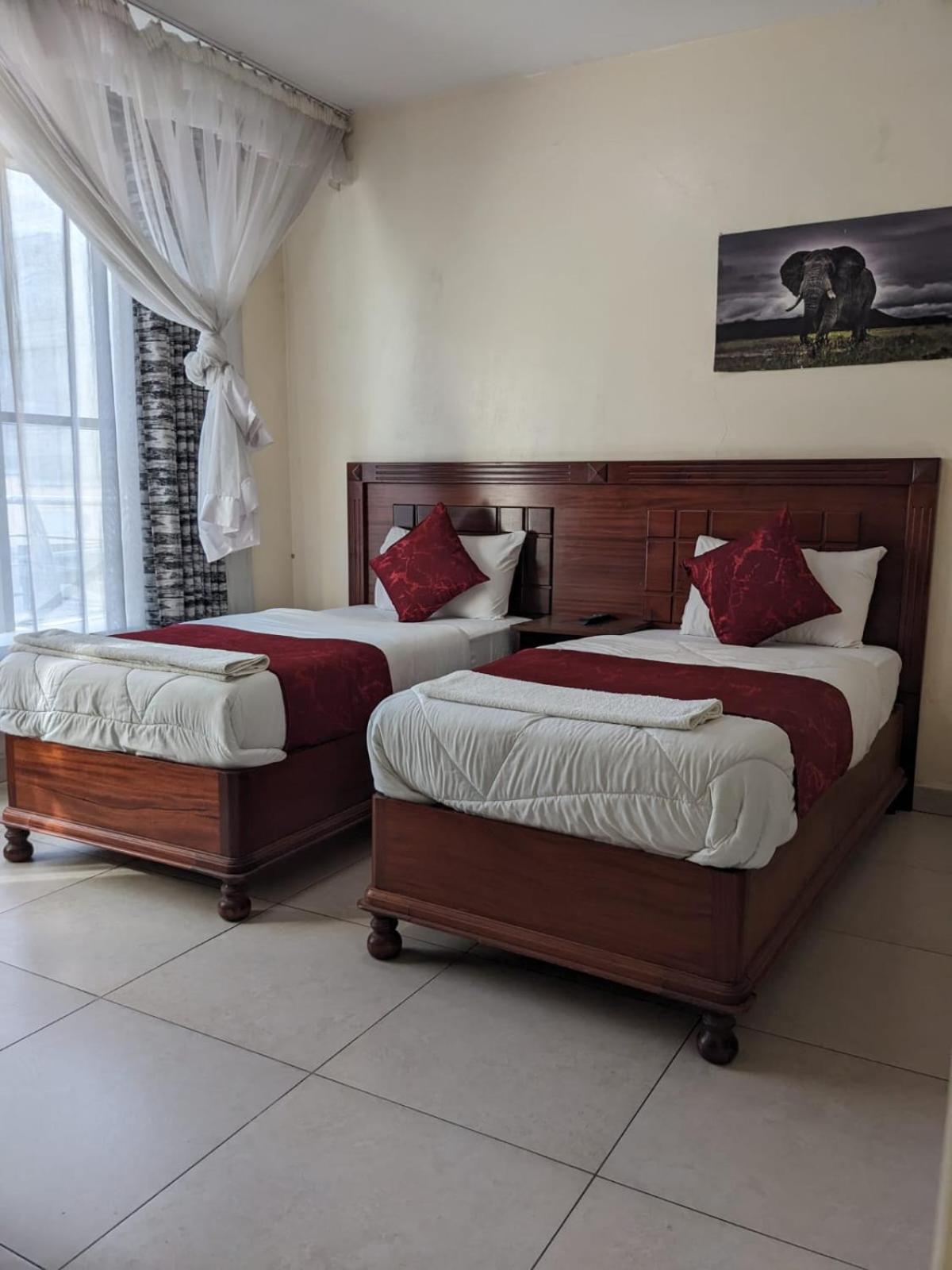 Epitome Times Hotel 奈洛比 外观 照片